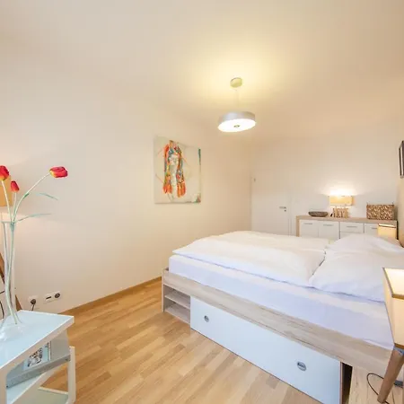 Karolina Appartement *